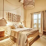 Gaia Bazaar Alaçatı