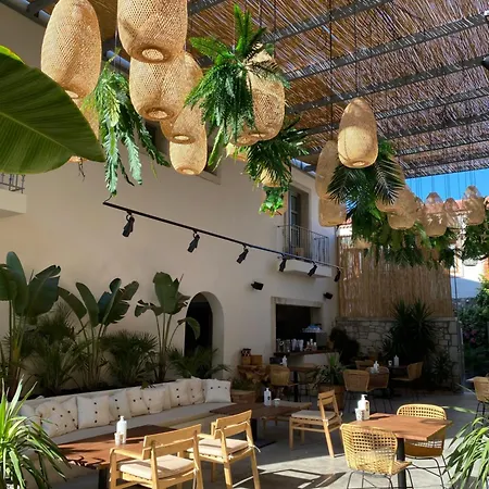 Hotel Gaia Bazaar *