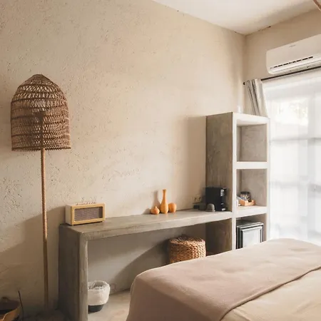 Gaia Bazaar ホテル *